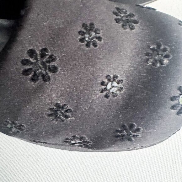 Vintage Y2K Studio Roma Black Satin Floral Chunky Heels 11 - Picture 5 of 10